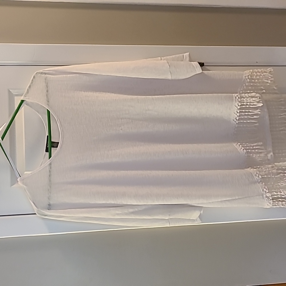 Gorgeous White Top Afani Size Large Beaded fringe